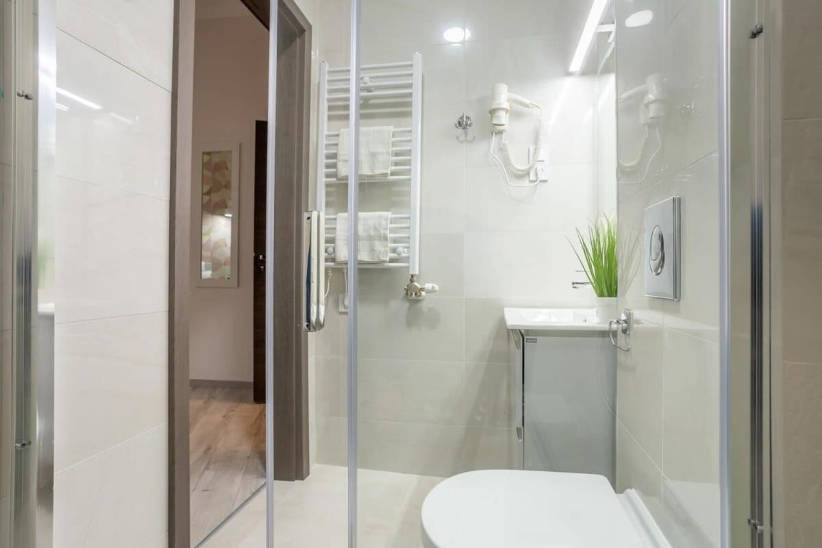 Gorgeous & Super Central Studio Budapest Luaran gambar